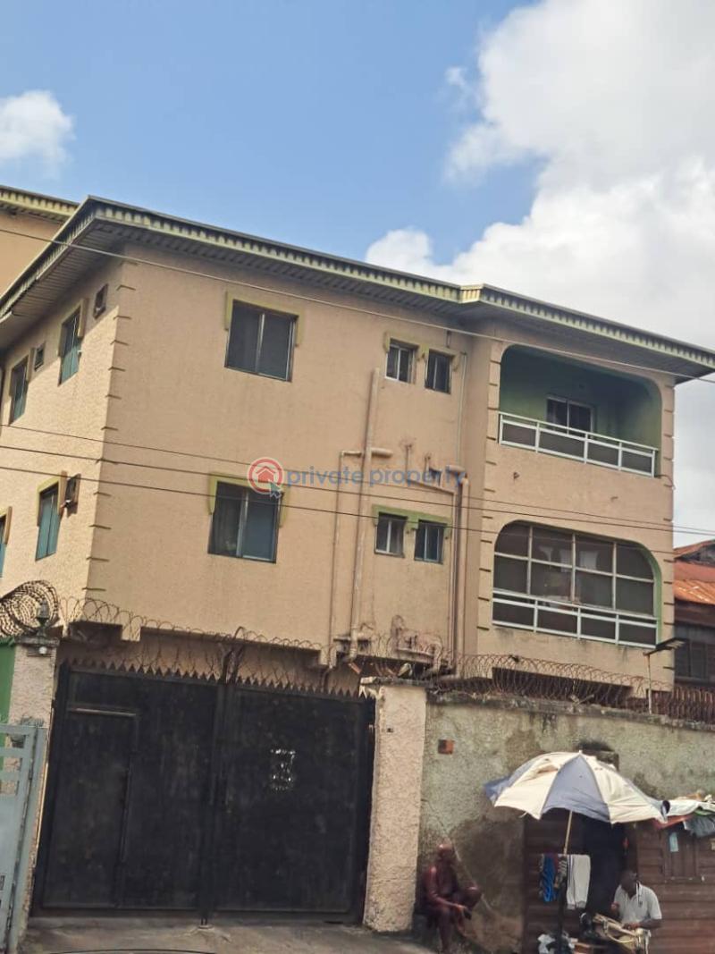 A block of 7units of 3bedroom flat - 0 3 bedroom Block Of Flats For Sale Palmgroove Shomolu Lagos - 0