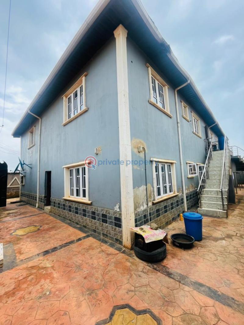 A block of flat for sale at a very good location off akobo - 5 10 bedroom Block Of Flats For Sale Idi Ape, Olorunda Akobo Ibadan Oyo - 5