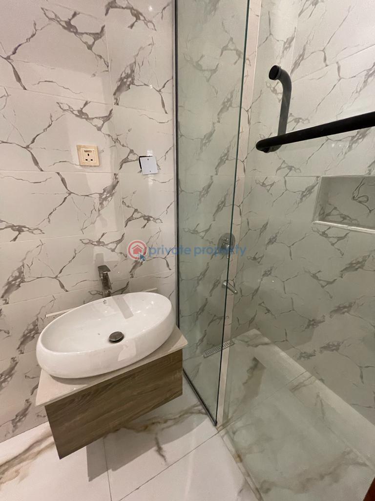 5 bedroom Flat & Apartment For Rent Magodo Isheri Ikeja Lagos - 12