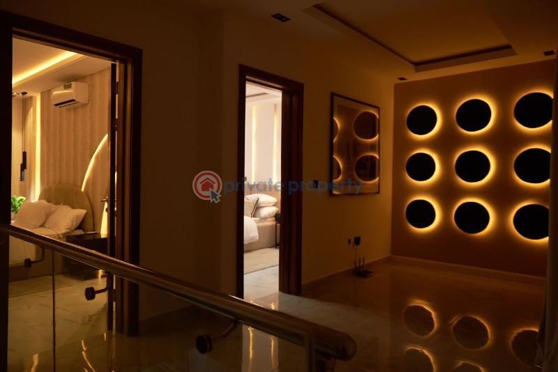 A brand new cozy furnished 2 bedroom apartment for daily stay in lekki phase 1 - 2 2 bedroom Block Of Flats Short let Lekki Phase One Lekki Phase 1 Lagos - 2