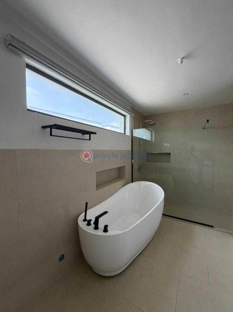 5 bedroom Detached Duplex For Sale Lagoon District, Lekki Foreshore, Lekki Phase One Lekki Phase 1 Lagos - 10