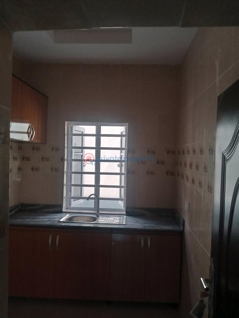 2 bedroom Block Of Flats For Rent Thomas Estate Ajah Lagos - 1
