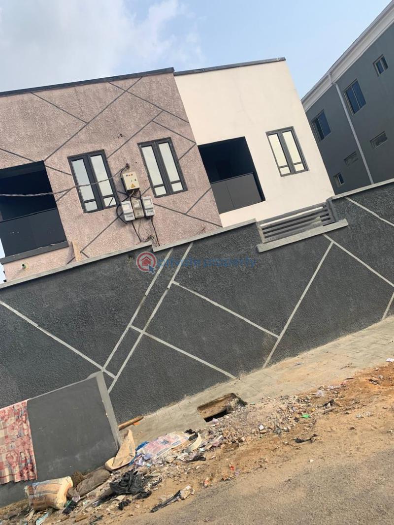 Self Contain For Rent Off Pedro Road Palmgroove Shomolu Lagos - 0