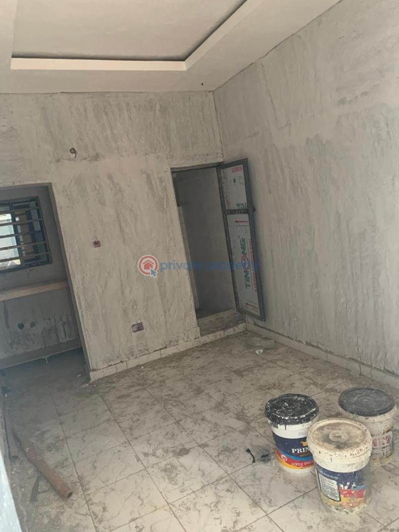 Self Contain For Rent Off Pedro Road Palmgroove Shomolu Lagos - 1
