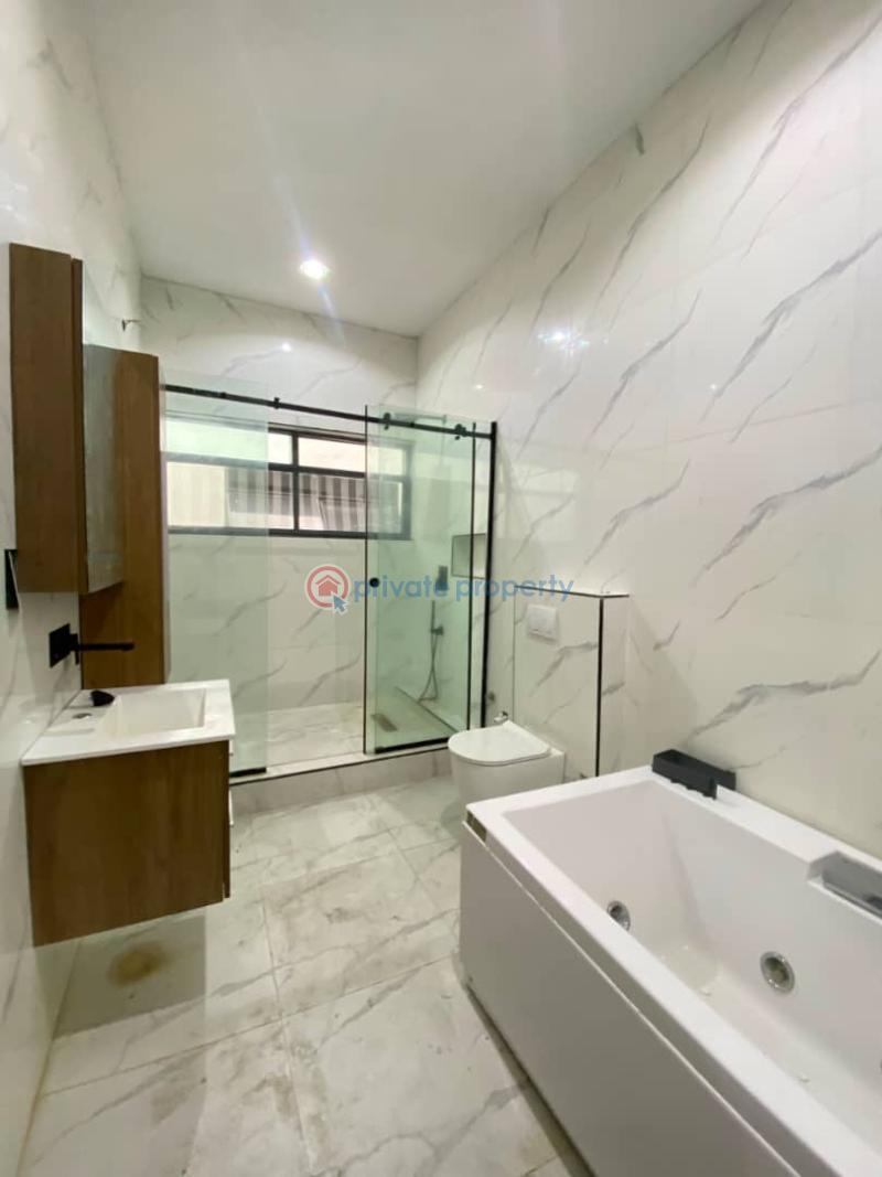 5 bedroom Detached Duplex For Sale Ologolo Lekki Lagos - 13