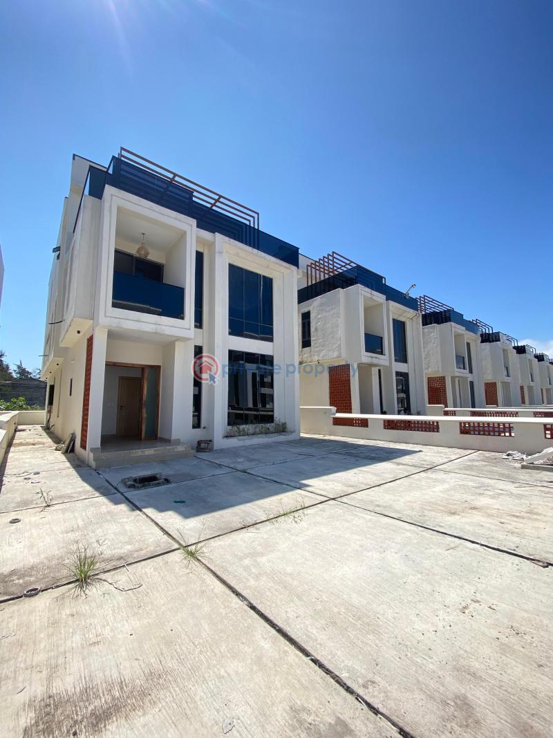 5 bedroom Detached Duplex For Sale Lekki County Ikota Lekki Lagos - 0