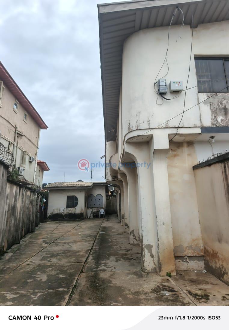 10 bedroom Maisonette For Sale Ikotun Abaranje Lagos State Ikotun Ikotun/Igando Lagos - 9