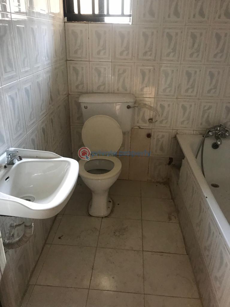 A building of 2 bedroom flat & 4 units of mini-flat - 16 Block Of Flats For Sale Omole Phase 2 Ojodu Lagos - 16