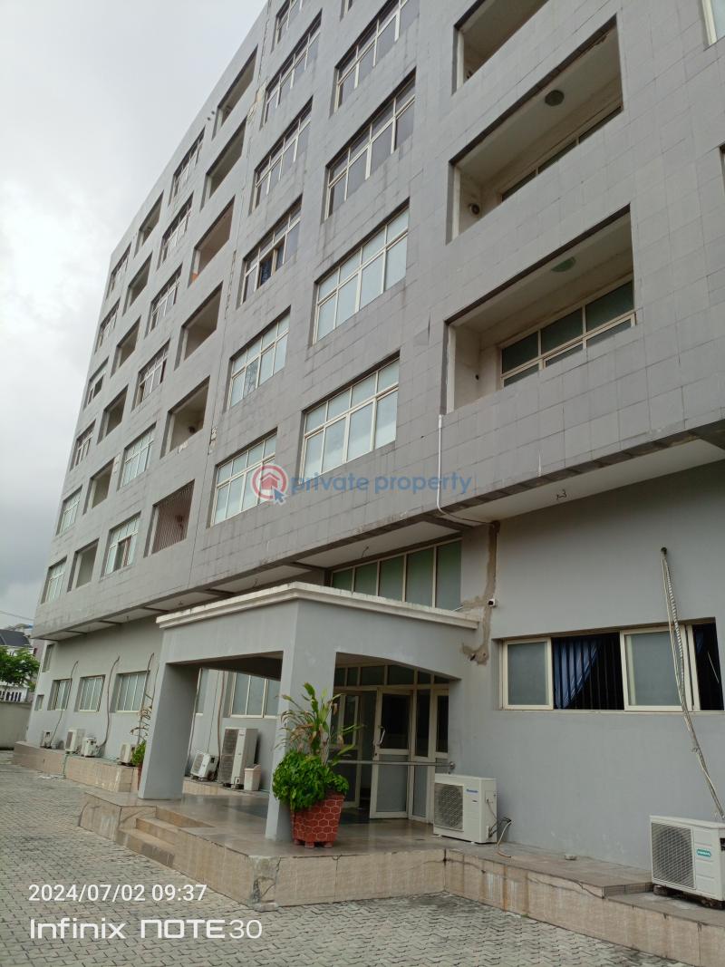 A building suitable for a hotel with 80rooms & hall - 2 10 bedroom Hotel For Sale Oniru Victoria Island Lagos - 2