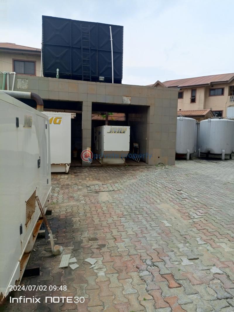 A building suitable for a hotel with 80rooms & hall - 4 10 bedroom Hotel For Sale Oniru Victoria Island Lagos - 4