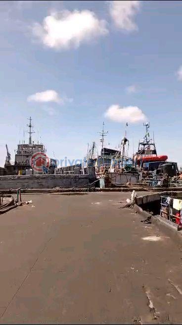 Warehouse For Sale Creek Road Apapa Lagos - 1