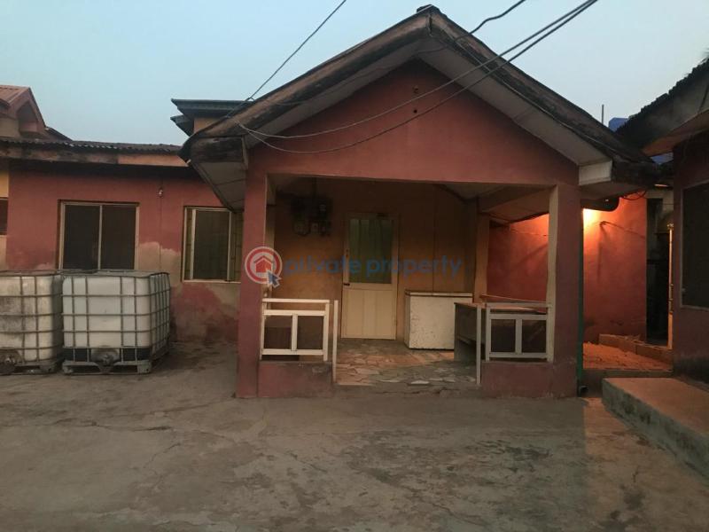 1 bedroom Block Of Flats For Sale Kay Farm Iju-obawole Ifako-Ijaiye Lagos