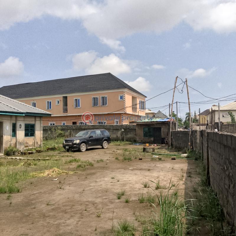 10 bedroom Detached Bungalow For Sale Greenville Estate Badore Ajah Lagos - 1