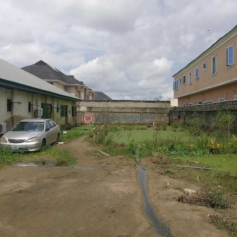 10 bedroom Detached Bungalow For Sale Greenville Estate Badore Ajah Lagos - 2