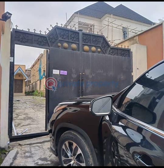 House For Sale Magodo Gra Phase 2 Kosofe/Ikosi Lagos