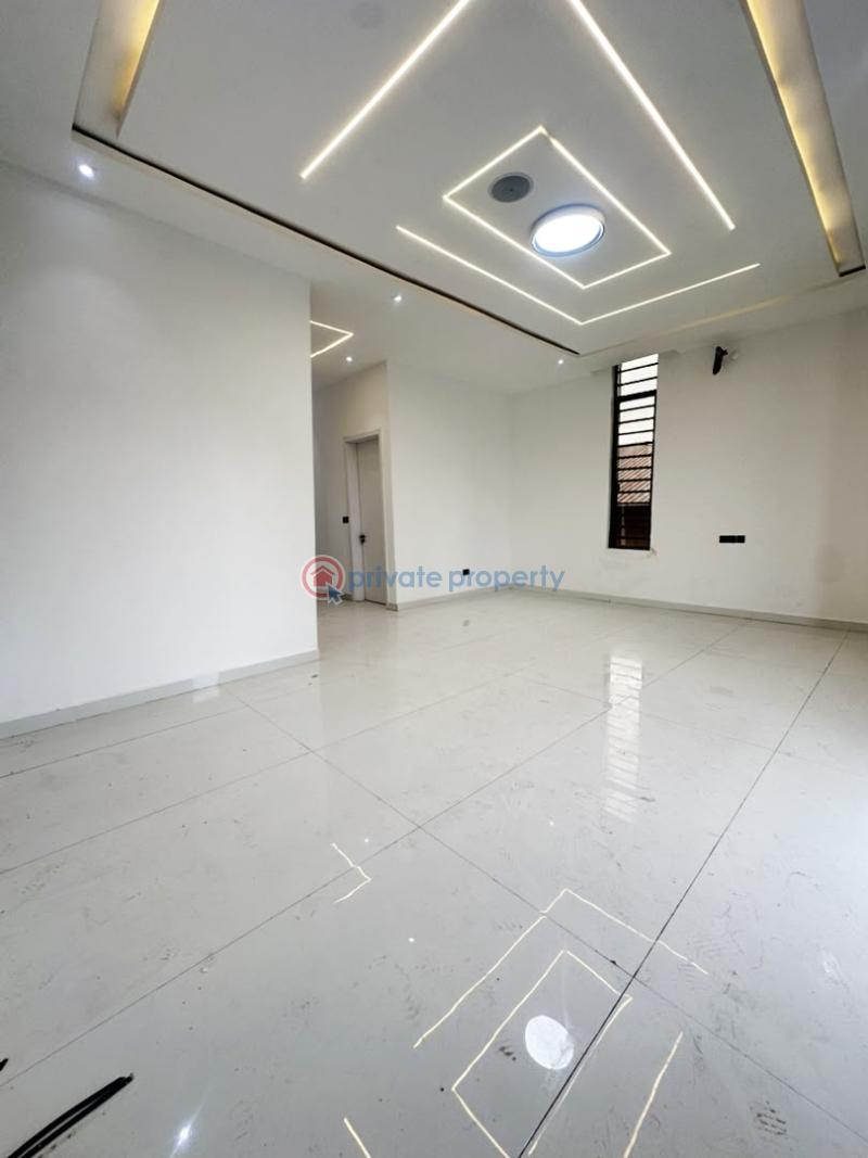 5 bedroom Detached Duplex For Sale Ikota Lekki Lagos - 3