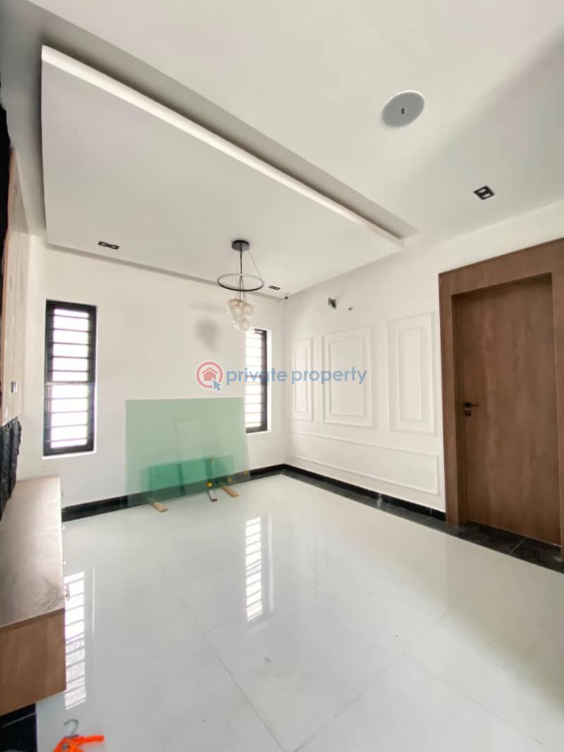5 bedroom Detached Duplex For Sale Chevron Drive Lekki Lagos - 17