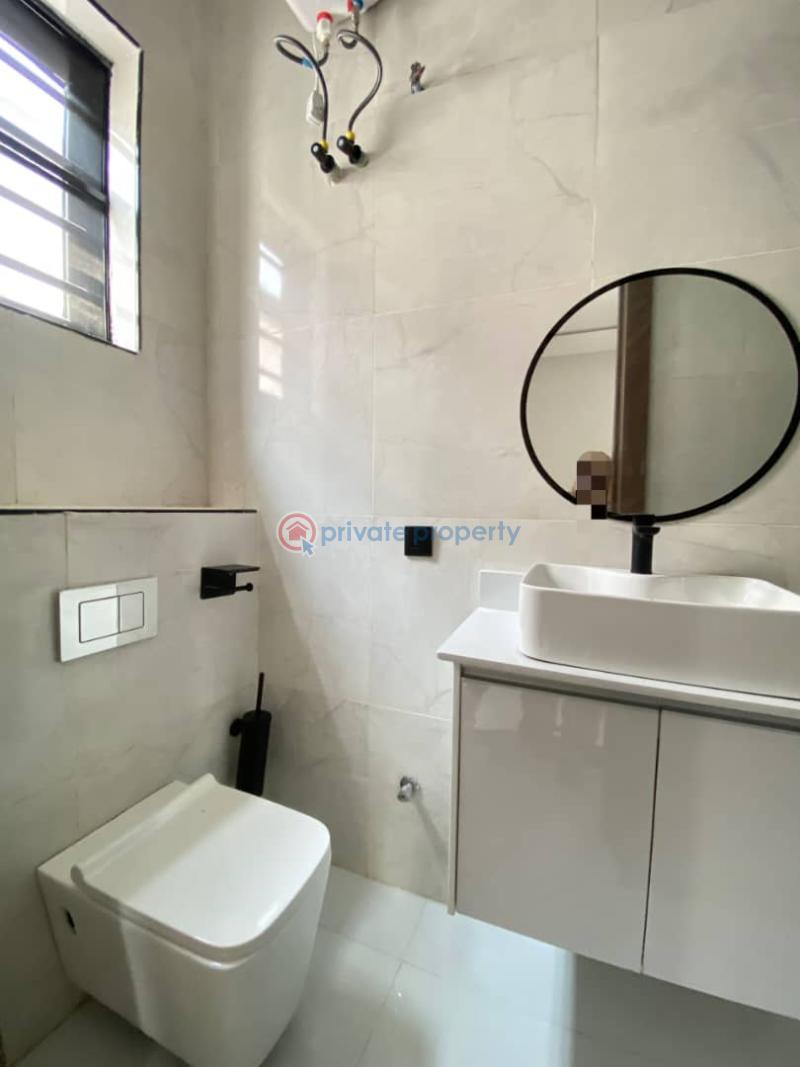5 bedroom Detached Duplex For Sale Chevron Drive Lekki Lagos - 4