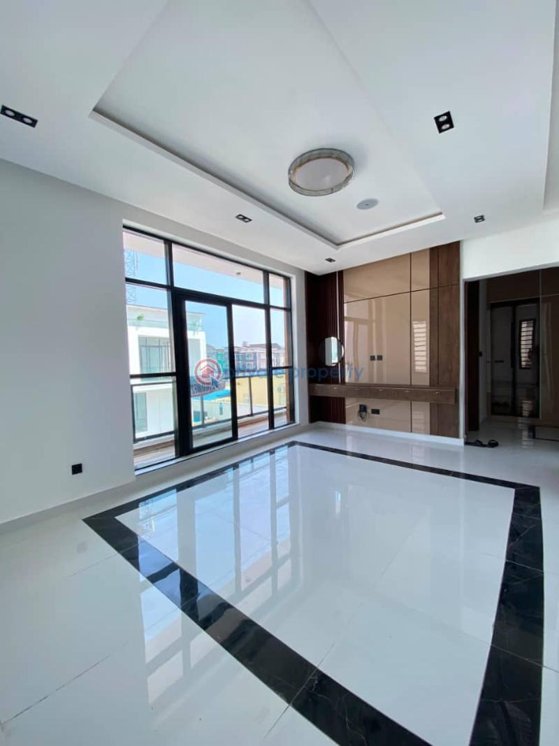 5 bedroom Detached Duplex For Sale Chevron Drive Lekki Lagos - 9
