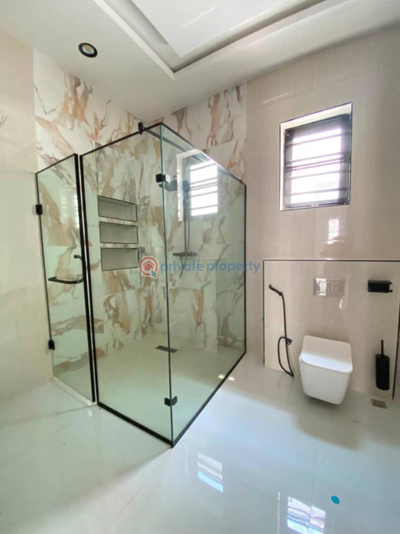 5 bedroom Detached Duplex For Sale Chevron Drive Lekki Lagos - 3