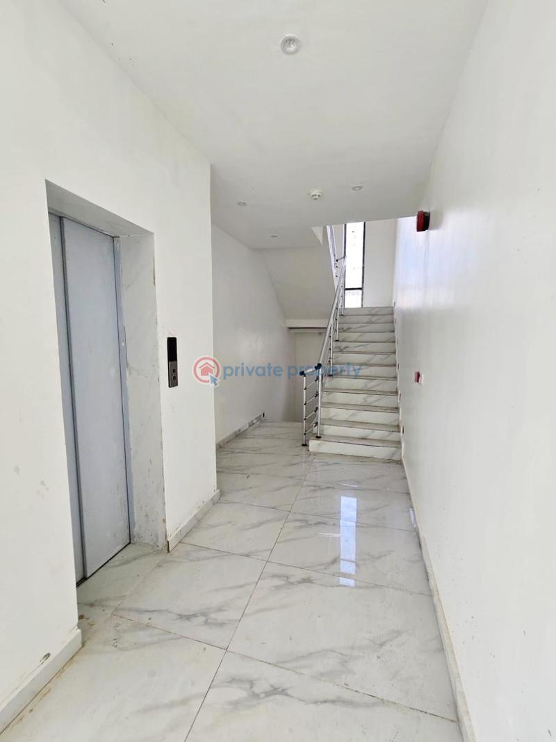 A captivating   4 bedroom semi-detached  duplex with bq, private elevator, communal pool & gym. - 8 4 bedroom Semi detached Duplex For Sale Ikoyi Lagos - 8