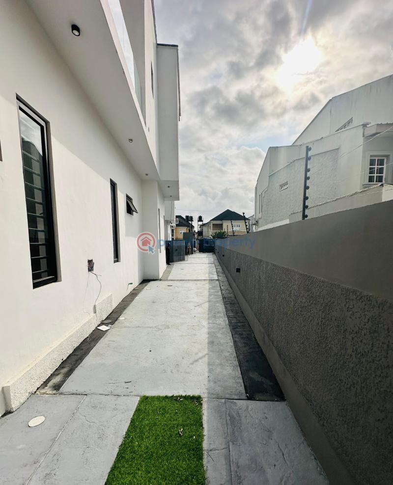 5 bedroom Detached Duplex For Sale Agungi Lekki Lagos - 14
