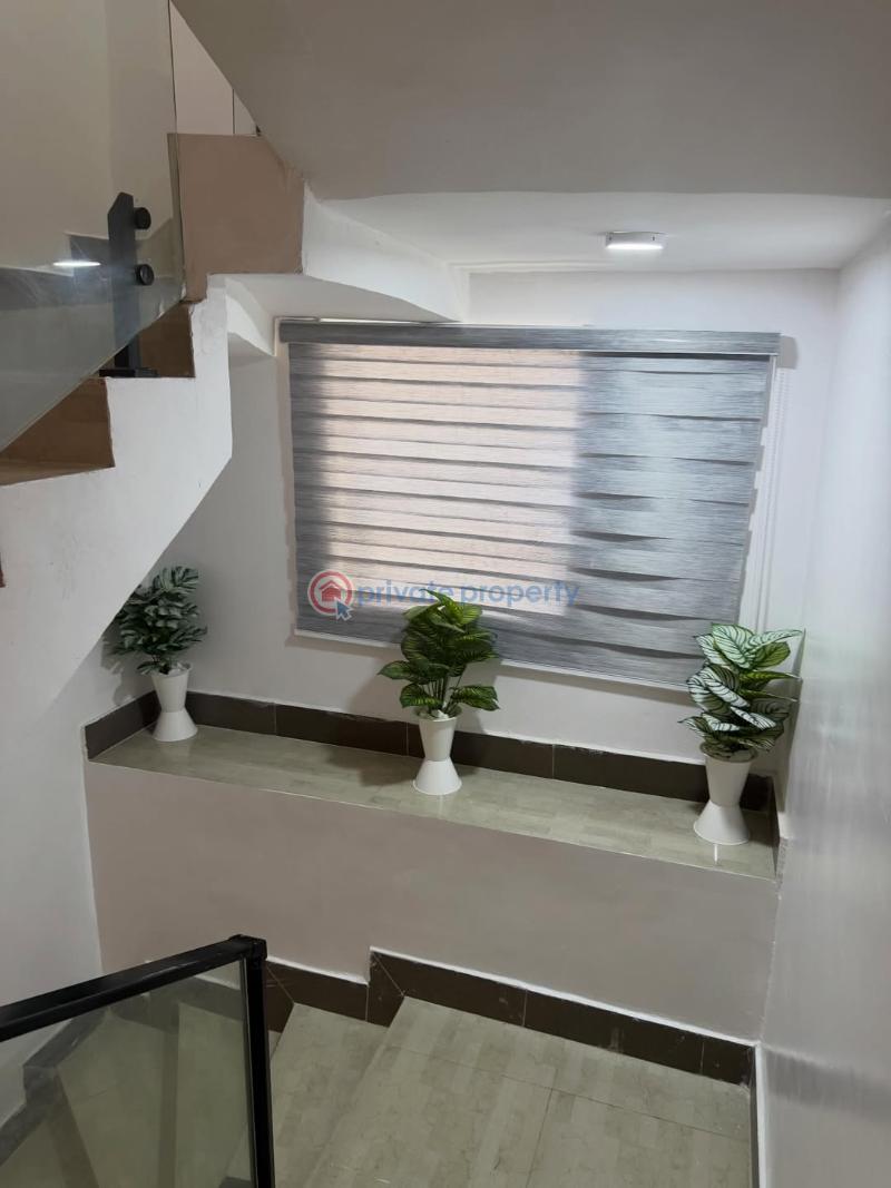 1 bedroom Shared Apartment Short let Off Admiralty Way Lekki Phase 1 Lagos - 2