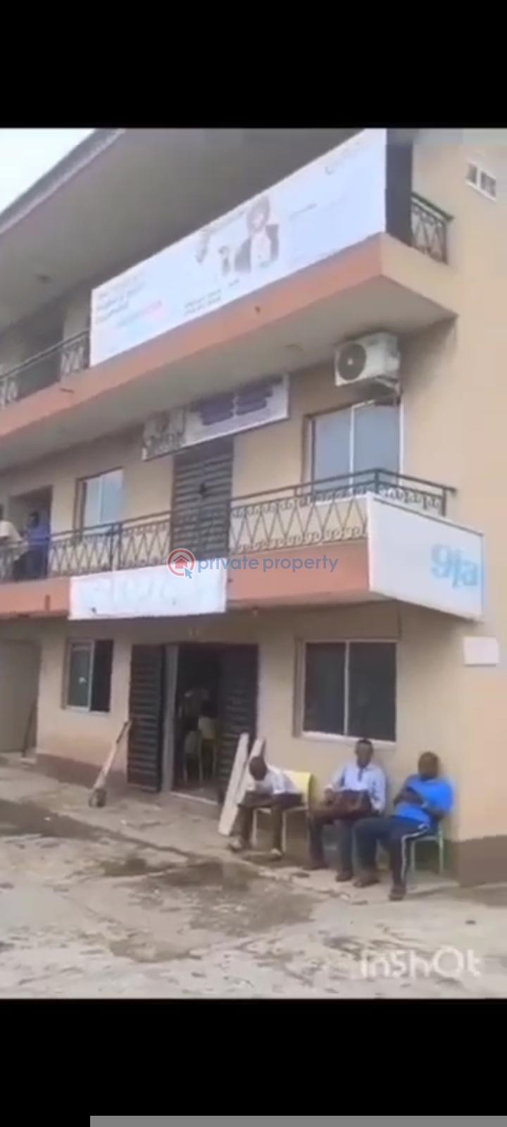 Mall/Complex/Plaza For Sale Mobil Junction At Ring Road Ibadan Oyo - 2