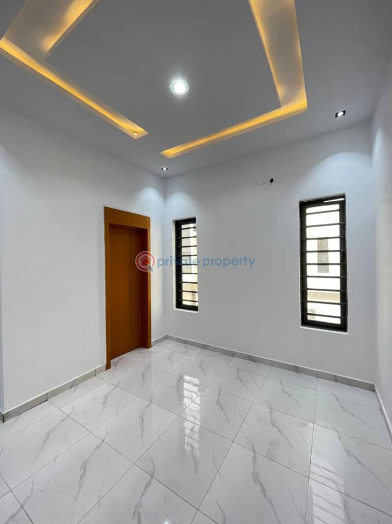 5 bedroom Detached Duplex For Sale Osapa Lekki Lagos - 1
