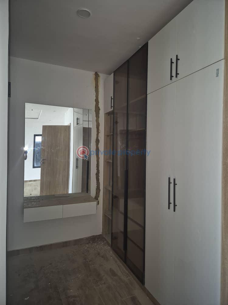 5 bedroom Detached Duplex For Sale Ogudu GRA Lagos - 3