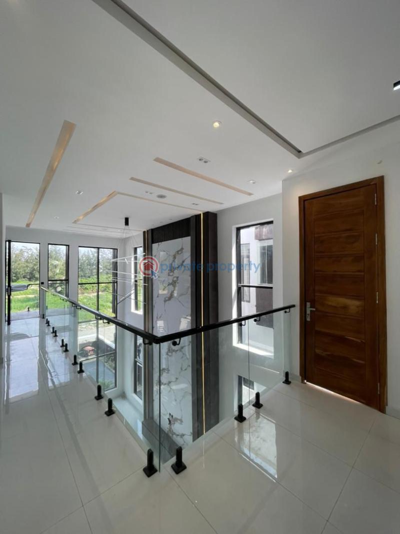 5 bedroom Detached Duplex For Sale Lekki County Home Ikota Lekki Lagos - 4