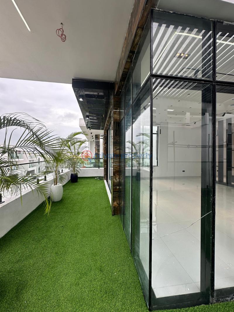 6 bedroom Detached Duplex For Sale Shevron Lekki Lagos Lekki Lagos - 2