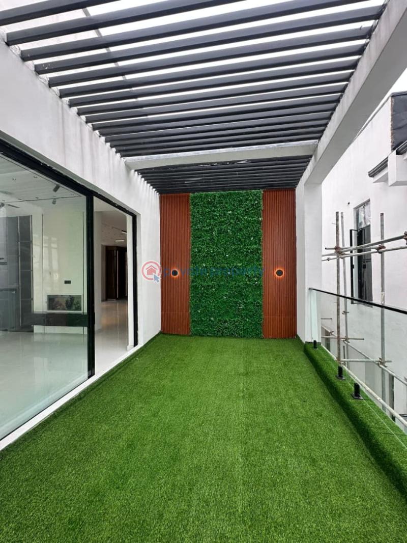 6 bedroom Detached Duplex For Sale Chevron Lekki Lekki Lagos - 21
