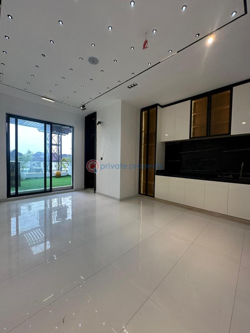 6 bedroom Detached Duplex For Sale Shevron Lekki Lagos Lekki Lagos - 4