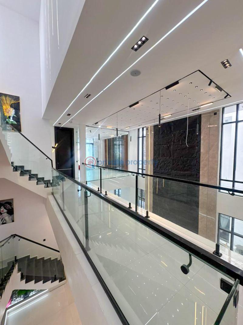 5 bedroom Detached Duplex For Sale Chevron Lekki Lagos - 11