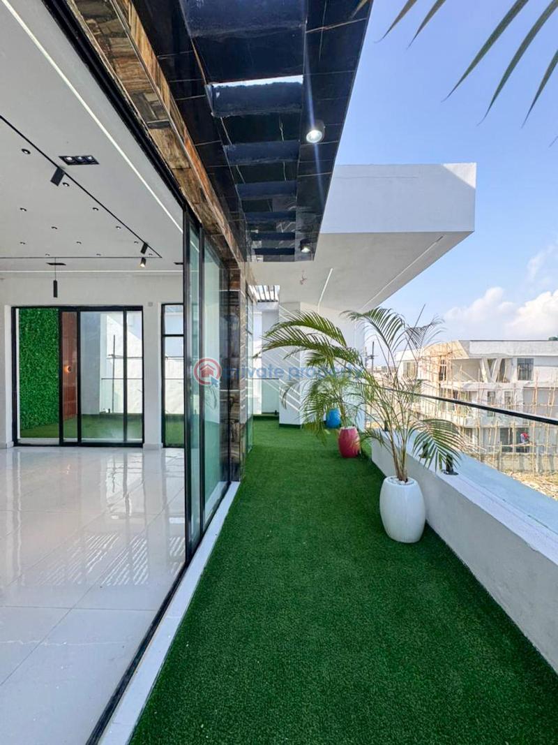 5 bedroom Detached Duplex For Sale Chevron Lekki Lagos - 3