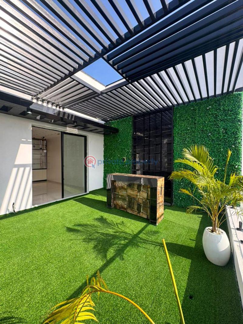 5 bedroom Detached Duplex For Sale Chevron Lekki Lagos - 9