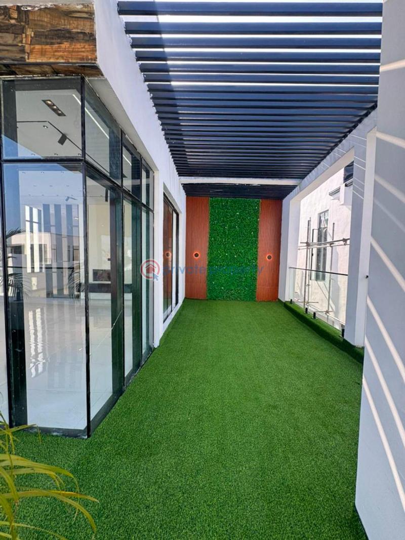 5 bedroom Detached Duplex For Sale Chevron Lekki Lagos - 2