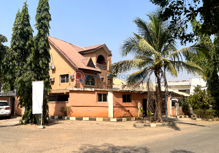 4 bedroom House For Sale Garki Abuja Phase 1  - 0