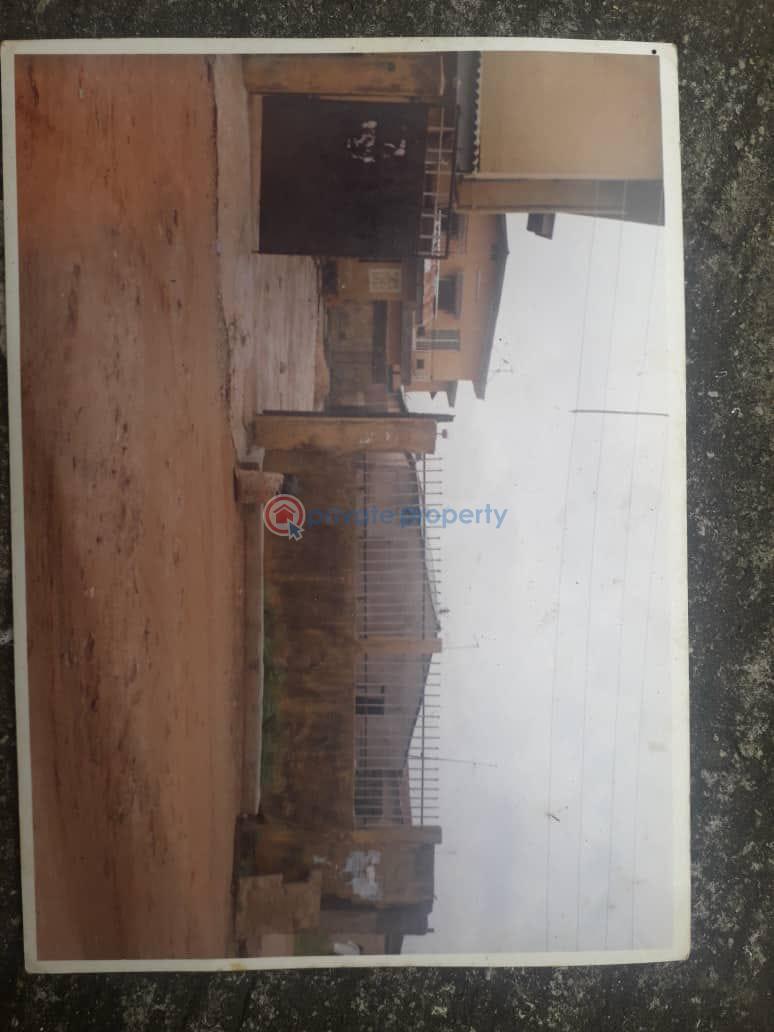 2 bedroom Block Of Flats For Sale Ikotun, Lagos Ikotun Ikotun/Igando Lagos - 1