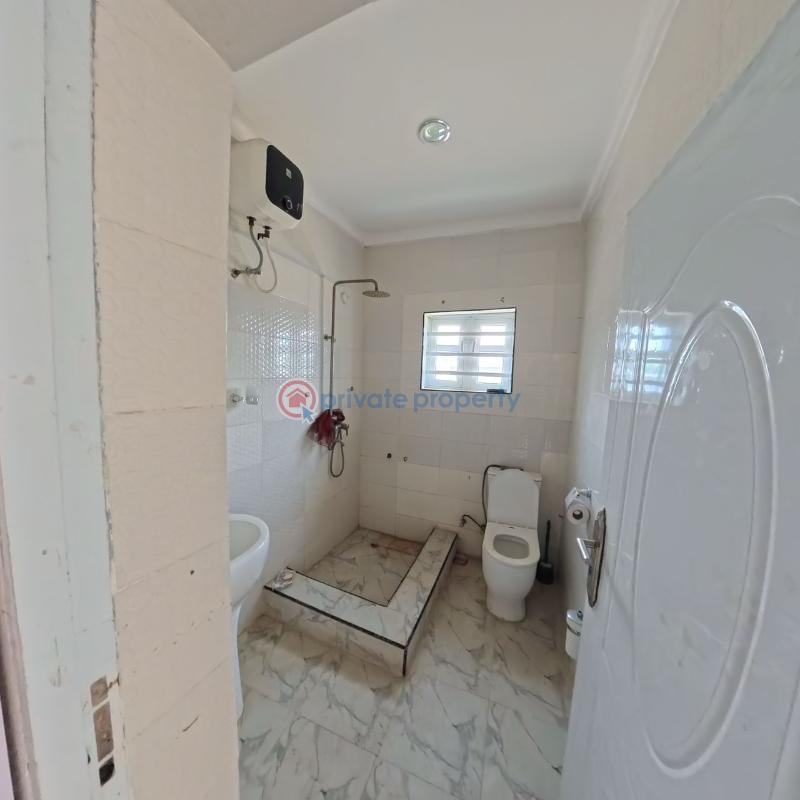 4 bedroom Bungalow For Rent Aro Neuropsychiatric Estate Oke Mosan Abeokuta Ogun - 1