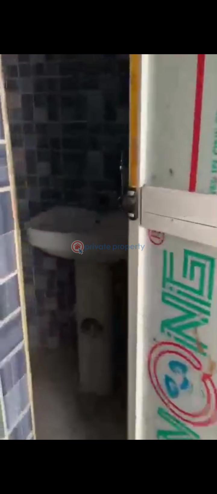 1 bedroom Mini Flat For Rent Off Ilaje Road Bariga Bariga Shomolu Lagos - 2