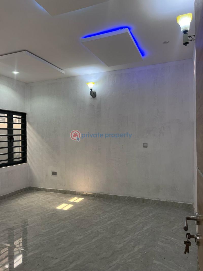 Detached Bungalow For Sale Alafaara, Ile Tuntun Idishin Ibadan Oyo - 0