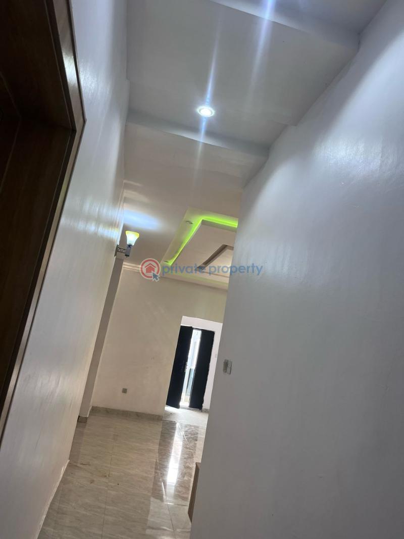 Detached Bungalow For Sale Alafaara, Ile Tuntun Idishin Ibadan Oyo - 3