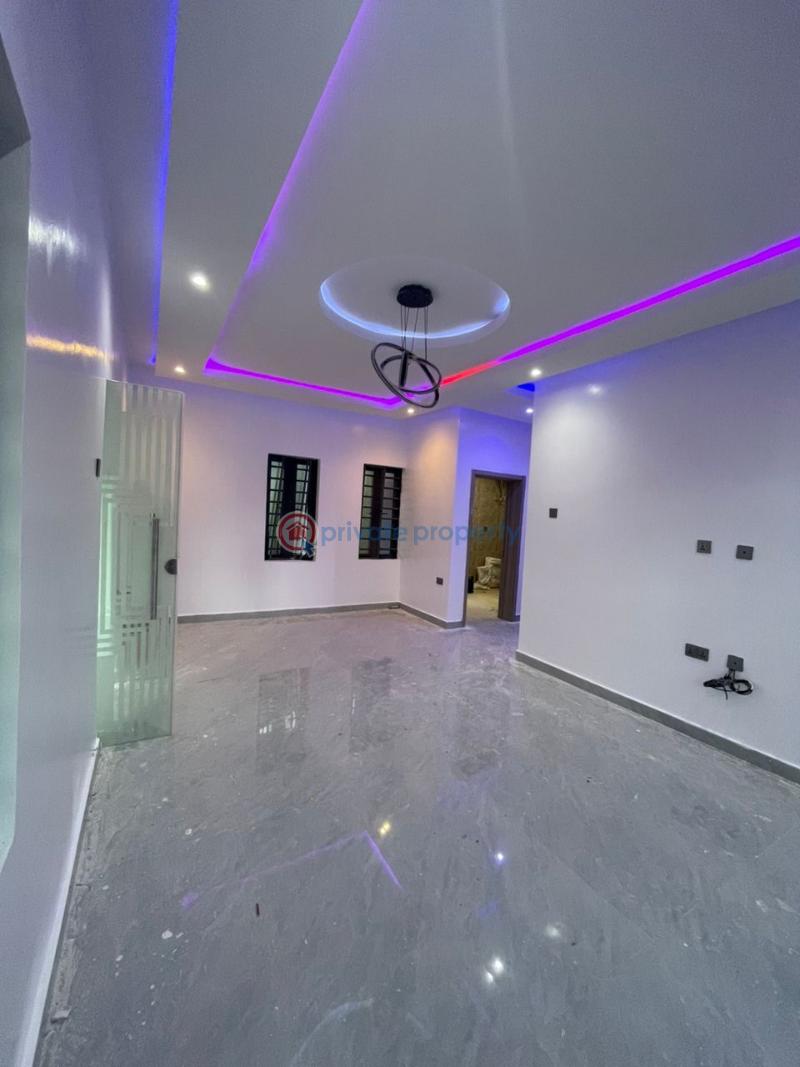 3 bedroom Detached Bungalow For Sale Abdulsalam Estate, Akala Way, Akobo Ibadan Oyo - 12