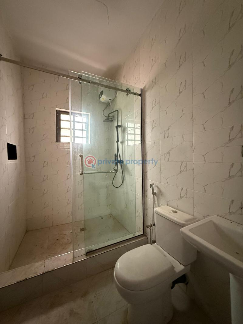 4 bedroom Detached Duplex For Sale Carlton Gate Estate, Kolapo Ishola Gra Akobo Ibadan Oyo - 19