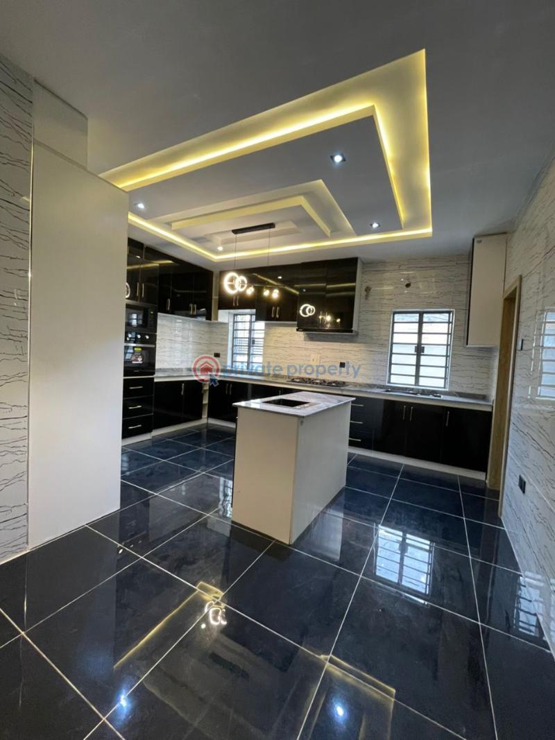 4 bedroom Detached Duplex For Sale Zone B, Akoto Estate, Elebu Akala Express Ibadan Oyo - 13