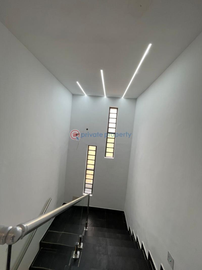 4 bedroom Detached Duplex For Sale Zone B, Akoto Estate, Elebu Akala Express Ibadan Oyo - 1