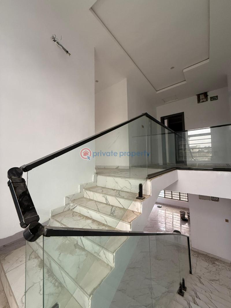 4 bedroom Detached Duplex For Sale Carlton Gate Estate, Kolapo Ishola Gra Akobo Ibadan Oyo - 12