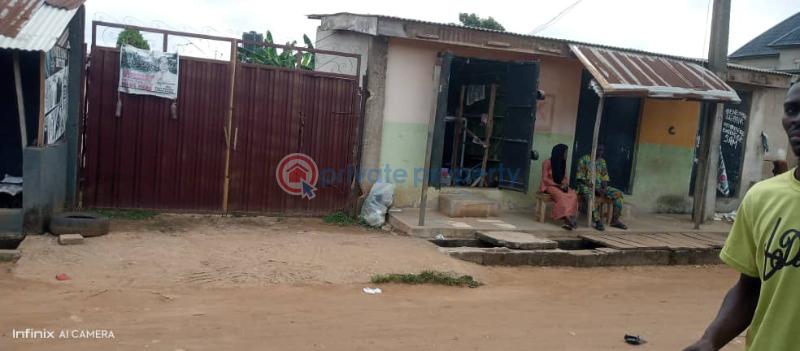 Bungalow For Sale Off Isuti Road Egan Ikotun/Igando Lagos - 1